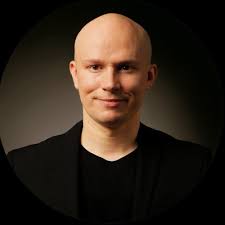 How to succeed in shared office hospitality with Heather Fleming