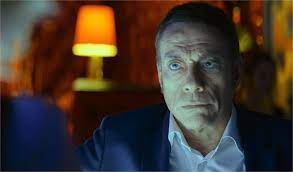 Richard brumère dit « la brume » une véritable légende des services secrets. Netflix Retour Explosif De Jean Claude Van Damme Dans Le Dernier Mercenaire Rennes Maville Com