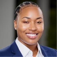 Dontavius Moore's Instagram, Twitter & Facebook