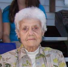 Obituary for Emma Wilda Beverly Green "Bugs"