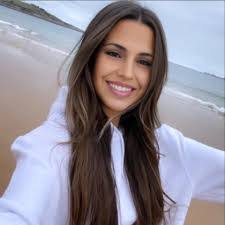 Tami Friedman's Instagram, Twitter & Facebook