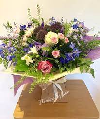 Florists in worcester park (england). Flowers By Sue 07779 358751 Trusted Florist In Worcester Park