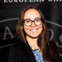 50+ "Laura Tremblay" profiles