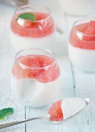 Calling All Spoons 20 Palate Pleasing Panna Cotta Recipes Weinschorle Panna Cotta Rezept Dessert Ideen