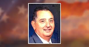 Benjamin Dale's Instagram, Twitter & Facebook