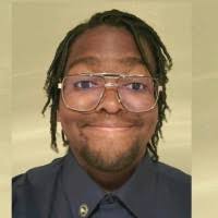 100+ perfiles de «Adrian Pe»