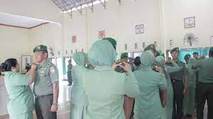 Ucapan kenaikan pangkat untuk suami. Istri Tni Kenakan Pangkat Ke Suami Pos Kupang