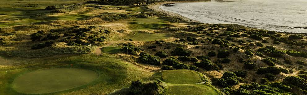 Port Fairy Golf Links coastal ocean stretch, AI generated
