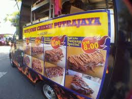 Food trucks, along with portable food booths and food carts, are on the front line of the street food industry that serves an estimated 2.5 billion people every this holy month of ramadhan starting from 19 may to 13 june 2018, putrajaya marriott hotel is excited to provide and create a truly 'chillax' and. 6 Makanan Best Di Foodtruck Hotspot Putrajaya Saji My