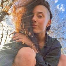 Rachel Rees's Instagram, Twitter & Facebook