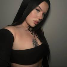 Best/favorite esthetician to go to for waxing and why? I'll hopefully  decide based off of answers