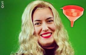 #lucia azzolina #contro azzolina #videolezioni #corona virüsü #coronavirus #scuola di merda #scuola #istruzione #piattaforme #mondo di merda #salute. Lucia Azzolina Tira Fuori L Imbuto Di Norimberga E Il Web La Travolge Di Meme Il Tempo
