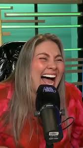 Jueves , 10 de julio a las 5:00 de la tarde Conéctate a @entrenotasymas  para UN EN VIVO con AYDA LUZ VALENCIA @aydasanacion Experta en terapias  alternativas Consultas correo aydavalenciagmail.com Charlaremos sobre