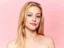View latest posts and stories by @lilireinhart lili reinhart in instagram. Lili Reinhart Shares Throwback Facebook Status From Before Riverdale Teen Vogue