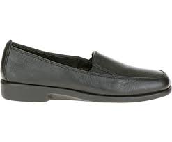 Shop online for hush puppies products and more. Women Heaven Slip Ons Hush Puppies