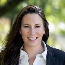 Vanessa Buckley's Instagram, Twitter & Facebook