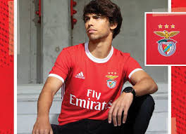 Benfica 2019 20 Adidas Home Kit Benfica Adidasfootball Slbenfica Football Shirts Classic Shirt Mens Tshirts