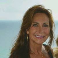 Jackie Lovett's Instagram, Twitter & Facebook