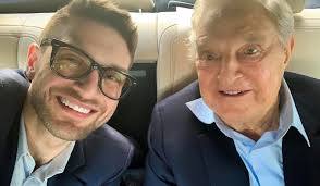 Donald Trump: Soros és pszichopatákból álló csoportja nagy károkat okozott 