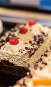 Kaffee und kuchen an einem sonntagnachmittag bei oma. Kuchen Und Torten In Raum Heide Und Busum Konditor