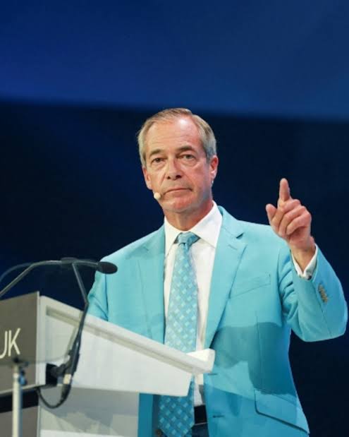 Farage's Reform UK lands second record £36 million donation in 48 hours |  Reuters