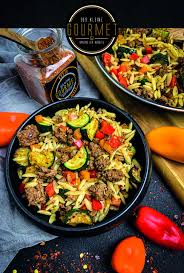 Griechische Hack Pfanne Mit Kritharaki Nudeln In 2020 Kritharaki Rezepte Mediterrane Rezepte