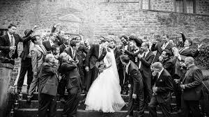 Portfolio Hochzeitsfotografie Hochzeitsfotograf In Trier Dennis Markwart Gruppenfoto Fotos Hochzeit Hochzeitsfoto Gruppenbild