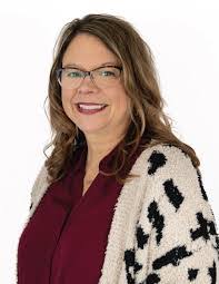 Rosemary Mcvicker's Instagram, Twitter & Facebook