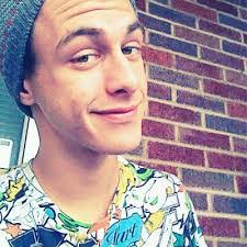 Justin Parham's Instagram, Twitter & Facebook