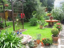 Inilah daftar nama bunga beserta gambar nya, indah, unik, cantik dan langka, lengkap dengan penjelasannya. Teka Teki Silang Tts Alkitab 3 Dear Pelangi