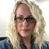 Julie Vernetti's Instagram, Twitter & Facebook