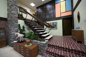 We've got 54+ great wallpaper images a wallpaper or background (also known as a desktop wallpaper, desktop background, desktop picture. Brady Bunch House Comes To Life In A Very Brady Renovation