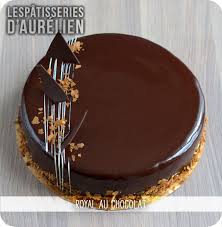 Epingle Par Manal Saade Sur Entremet Croustillant Chocolat Recette Royal Chocolat Decoration Gateau Chocolat Royal Chocolat