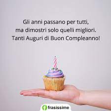 Le frasi di auguri migliori per i 50 anni, aforismi originali, divertenti e in rima. Auguri Di Compleanno Per Un Amica Le 100 Frasi Piu Belle