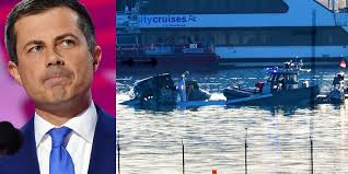 Trump & Pete Buttigieg exchange insults over DC plane crash