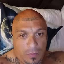 Stream Raphael Mason music