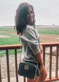 She has an enormous social media following on both twitter and instagram, with more than 6 million followers on the latter platform. Chelsea Houska Height Weight Age Spouse Family Facts Biography