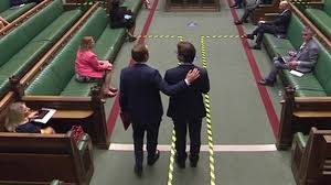 Hancock matt deedes parliament secretary henry heat watches health feeling feel 247newsaroundtheworld politics happy aberdeen imgflip gifs memes they. Coronavirus Matt Hancock S Social Distancing Slip Up Caught On Camera Bbc News