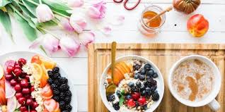 Kulit yang putih dan bersih sangat dipengaruhi kesehatan si kecil loh mam. 7 Makanan Sehat Anti Aging Bikin Kulit Kencang Dan Glowing Merdeka Com