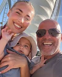 Ryan Rhodes (@ryanrhodes26) • Instagram photos and videos