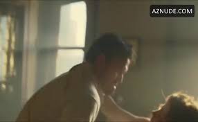 The scene which seems to have prompted the majority of walkouts is one in which dillon's character shoots two children at a family picnic in the head with a rifle. Matt Dillon Sexy Straight Scene In Factotum Aznude Men