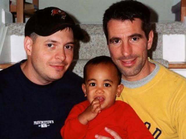 Couple raises baby they found abandoned on NYC subway | The Independent