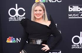 I say things others think i shouldn't sometimes. Kelly Clarkson Angst Vor Blamage