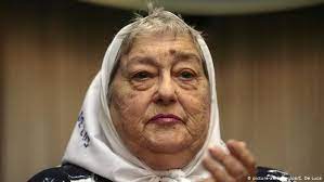 La titular de madres de plaza de mayo, hebe de bonafini, criticó con dureza al presidente alberto fernández y al ministro de economía, martín guzmán, después de que el funcionario finalizara. Hebe De Bonafini Un Activismo Lleno De Contrastes Destacados Dw 05 08 2016