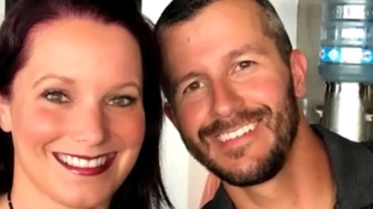 Chris Watts drove 45 minutes with dead wife and daughters before killing girls, family lawyer says