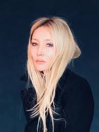 Nora Schaffer's Instagram, Twitter & Facebook