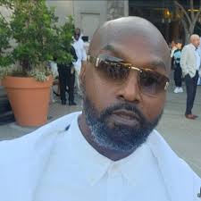 Has anyone ever ordered from flight Club is it a legit site