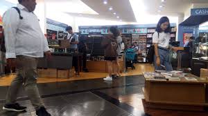 A database of markets in the uk, including traditional retail and speciality markets. Shopping Wikipedia