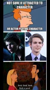 Not Sure If I M Attracted To The Character Or Actor Once Upon A Time Peter Pan Robbie Kay Peter Pan Peter Pan Imagines