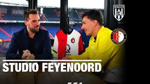 Hoeveel is steven berghuis betaald? Aanstaand Vader Steven Berghuis En Vriendin Hebben Netflix Uitgespeeld Video Voetbal4u Com